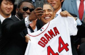 david-ortiz-white-house-selfie-618x400