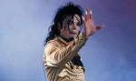 michael-jackson-book-fans-getty-images1