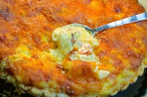 Lobster & Bacon Mac & Cheese Pie
