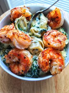 Creamed Spinach Tortellini and Shrimp