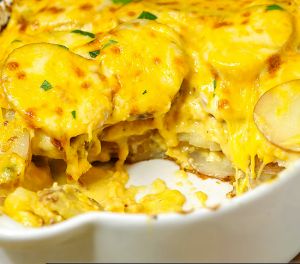 Cheesy Potatoes Au Gratin