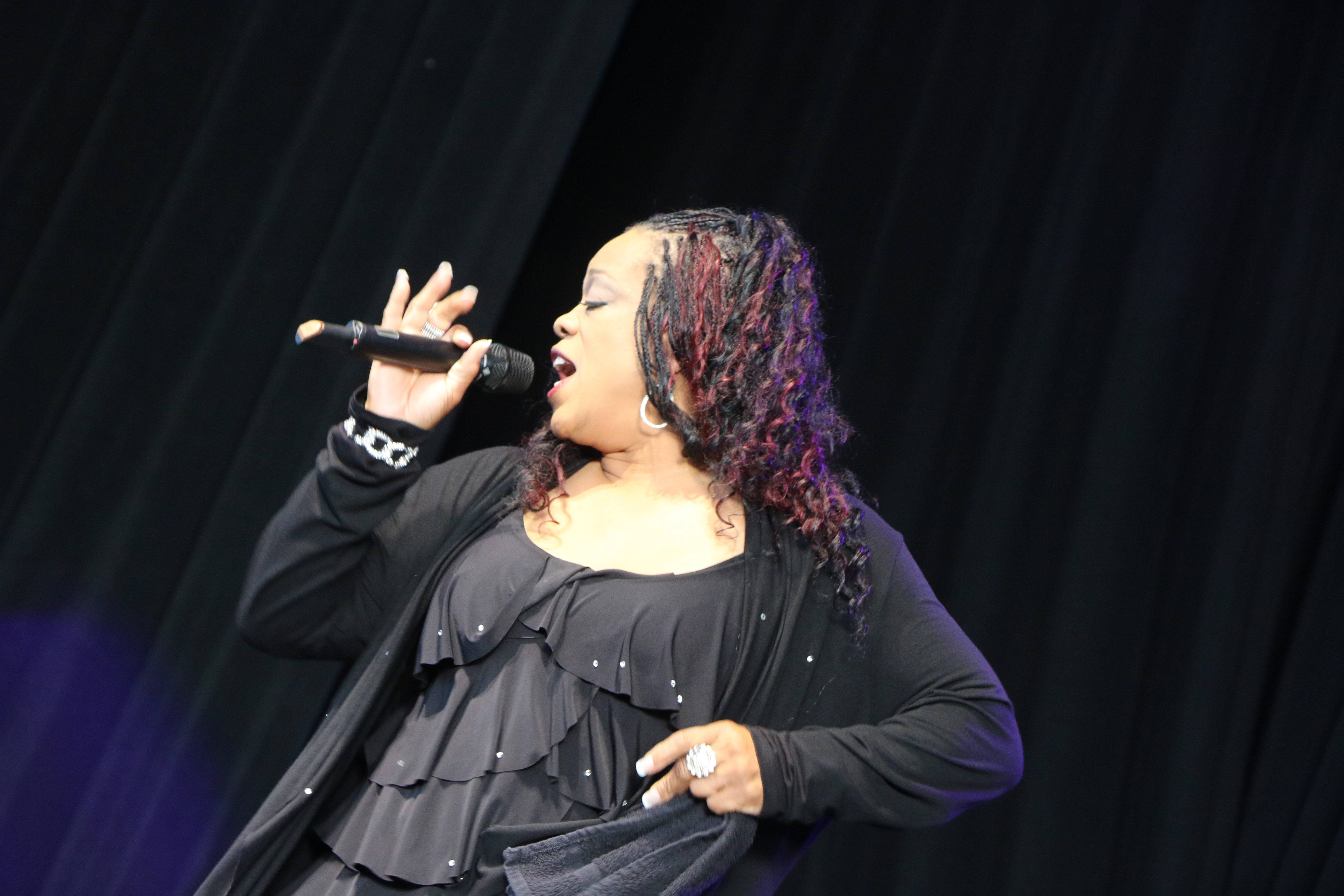 Majic Under The Stars (Evelyn "Champagne" King)