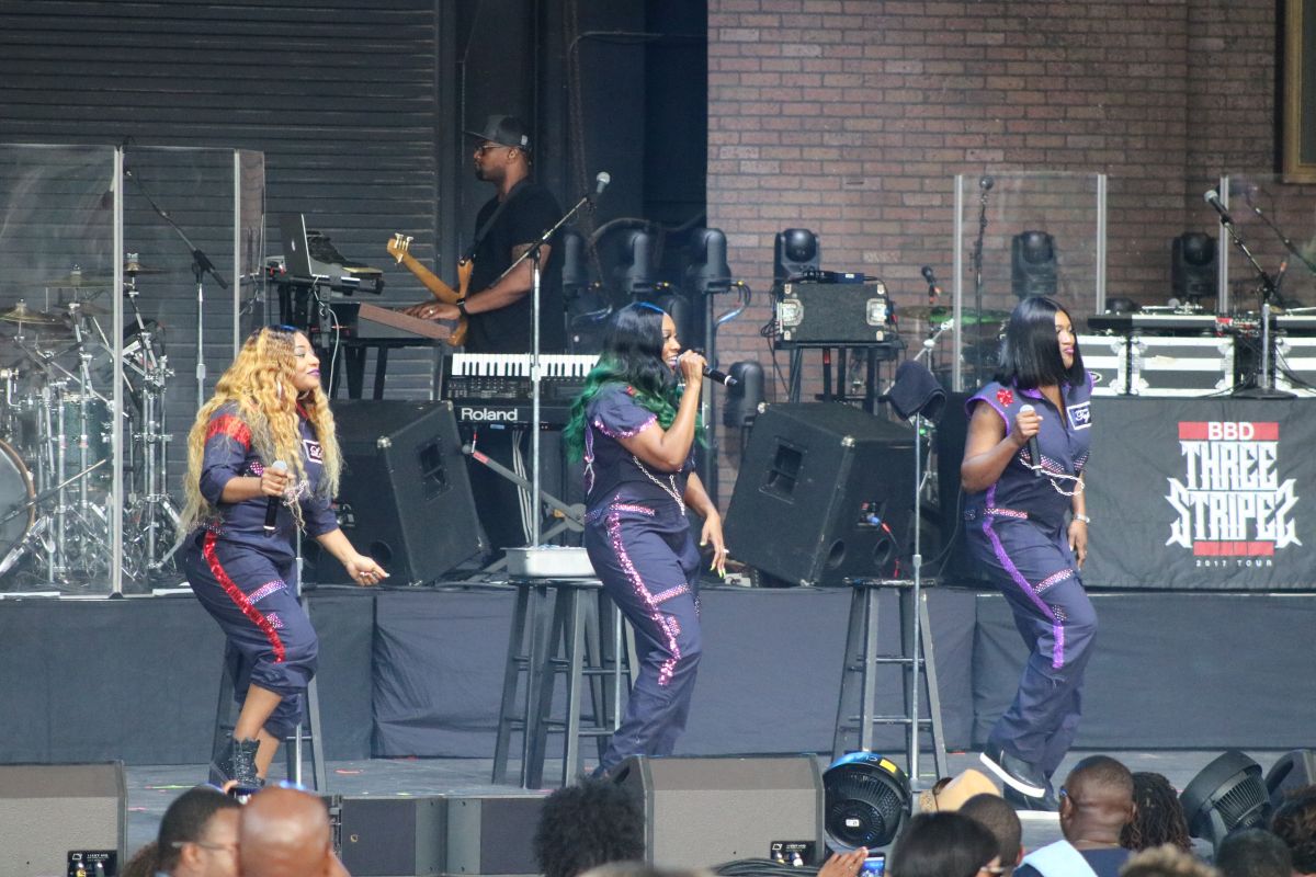 SWV Performing at Majic Summer Block Party