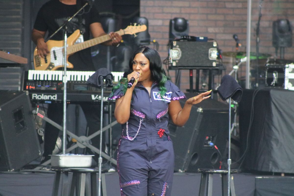 SWV Performing at Majic Summer Block Party