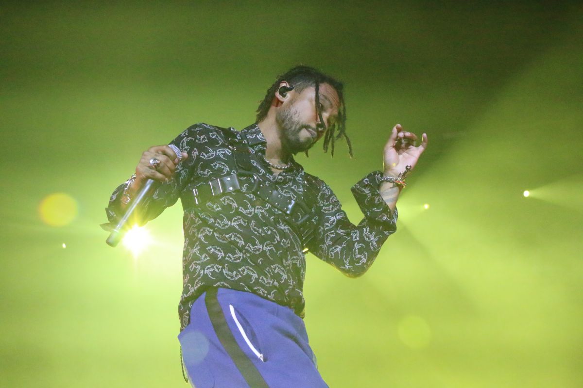 Miguel -- Majic Summer Block Party