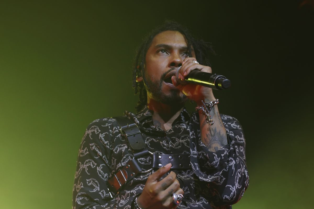 Miguel -- Majic Summer Block Party