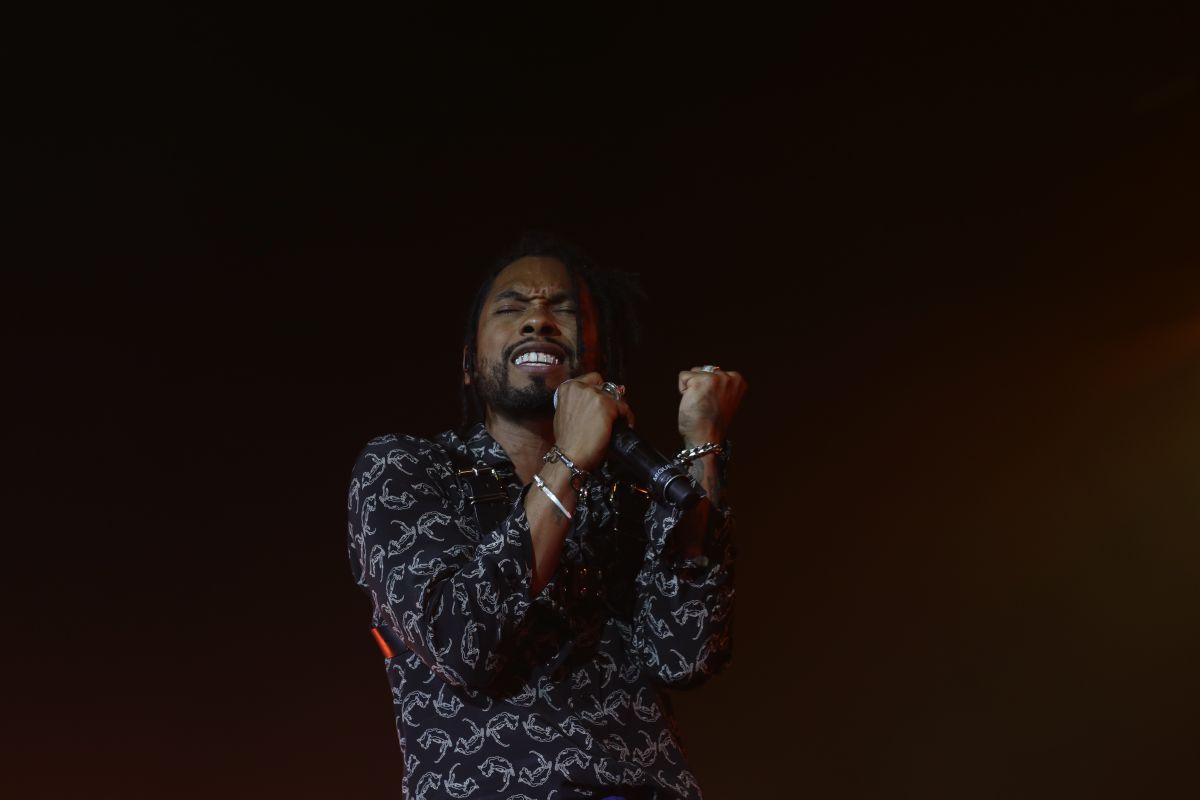 Miguel -- Majic Summer Block Party