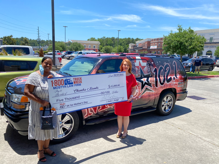 Chandra Brooks w/ Her $5K Check
