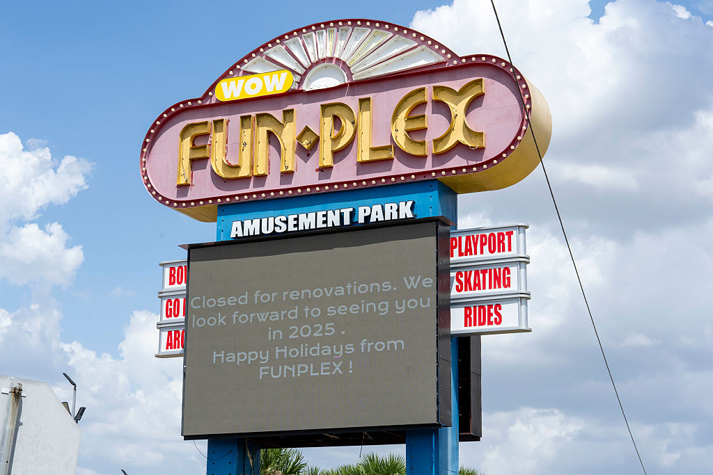 Alief landmark, FunPlex, apparently sold and being turned into a data center