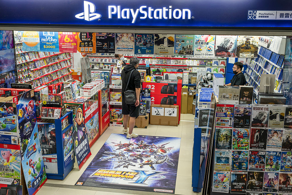 TAIWAN-TAIPEI-PLAYSTATION-GAME-STORE
